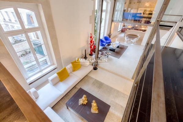 PARIS 6ème arrondissement - LOFT SUR TROIS NIVEAUX - SAINT GERMAIN DES PRES