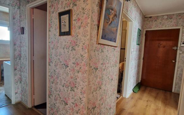 Appartement à vendre    3 pièces • 59,90 m2 Saint-Quentin