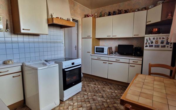 Appartement à vendre    3 pièces • 59,90 m2 Saint-Quentin