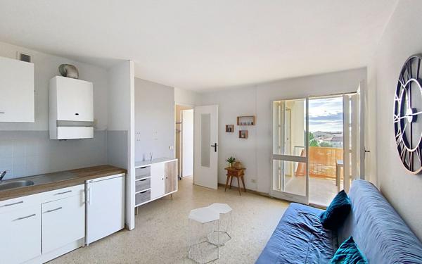 Appartement à vendre    2 pièces • 34 m2 Le Grau-du-Roi