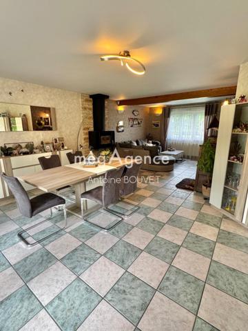 Maison à Doullens, 80600 - 8 pièces 180m²