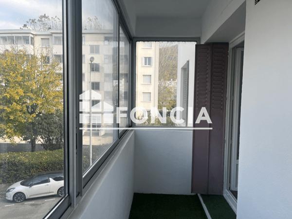 Location Appartement 4 pièces 61.65 m² - MALFANGEAT Saint Martin D'heres 38400