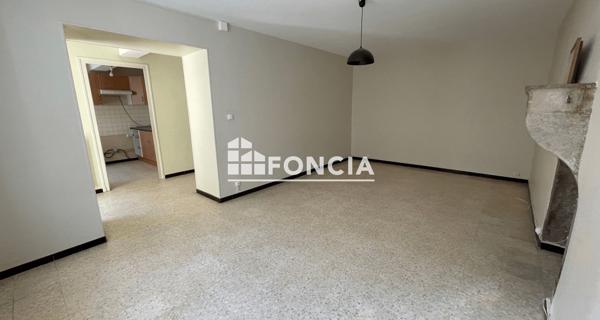 Location Appartement 3 pièces 84 m² - Meximieux 01800
