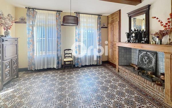 Maison à vendre    6 pièces •  Saint-Omer