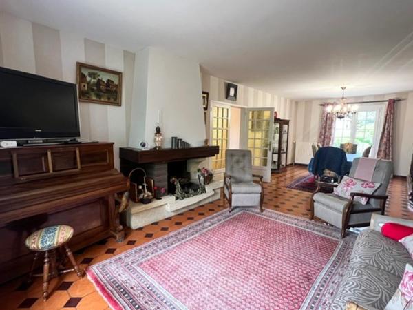 Maison 153m² - 5 chambres -sous sol - Jardin - Châtellerault