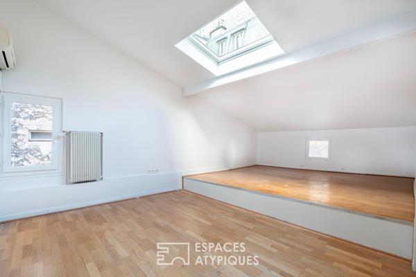 Loft avec terrasse plein Sud Est à proximité du Canal st Martin et du Bassin de la Villette