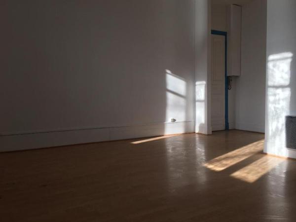 Appartement à louer 2 pièces 44.08m²