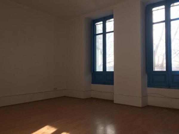 Appartement à louer 2 pièces 44.08m²