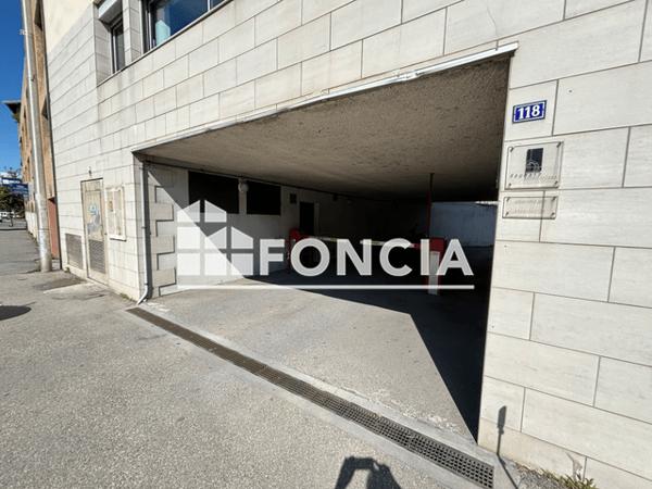 Location Parking - 114 ET 116 BD POMPIDOU Gap 05000
