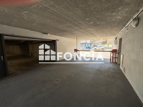 Location Parking - 114 ET 116 BD POMPIDOU Gap 05000