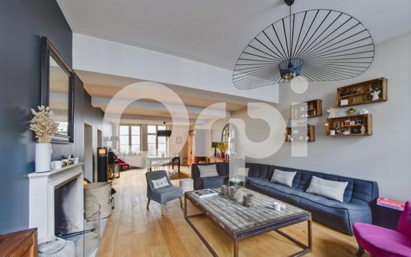 Maison à vendre    10 pièces • 370 m2 Senlis