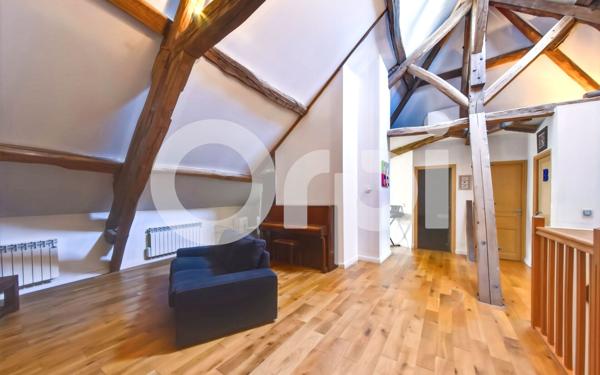 Maison à vendre    10 pièces • 370 m2 Senlis