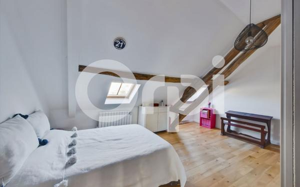 Maison à vendre    10 pièces • 370 m2 Senlis