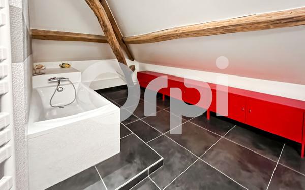 Maison à vendre    10 pièces • 370 m2 Senlis