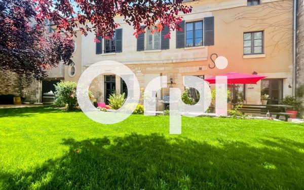 Maison à vendre    10 pièces • 370 m2 Senlis