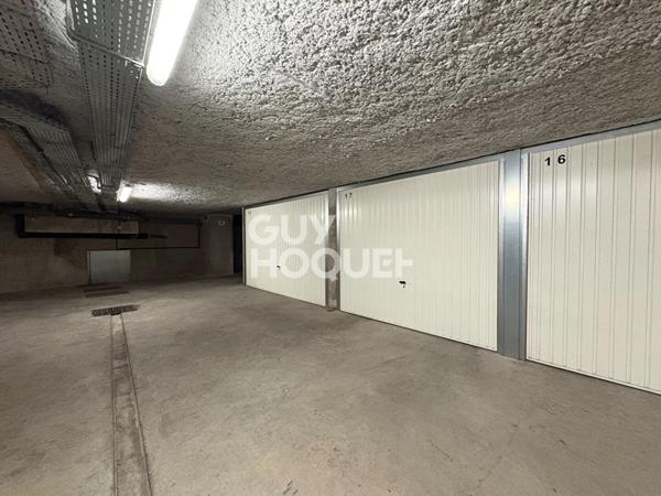 Charmant T3 lumineux avec balcon et garage en plein coeur de Givors