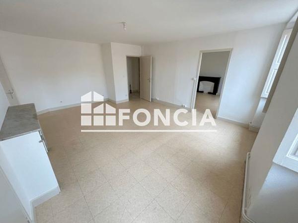 Location Studio 50 m² - 12 RUE DE VERNOUX Valence 26000