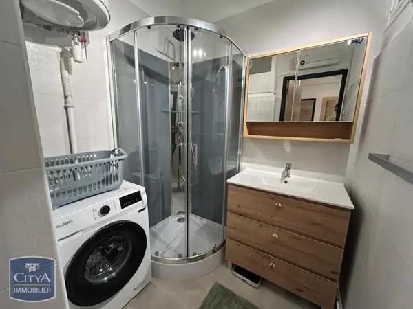 Appartement à louer 1 pièce 10m² Toulon (83000)