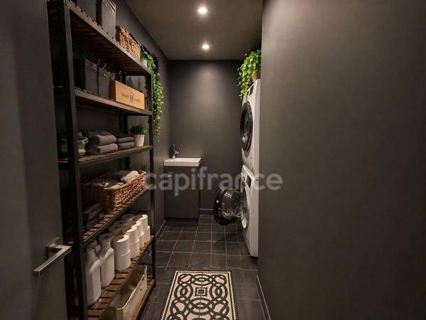 LOFT CONTEMPORAIN 202 m² – QUARTIER BERGÈRES | PORTES DE LA DÉFENSE - TERRASSE 25 m² – PARKING