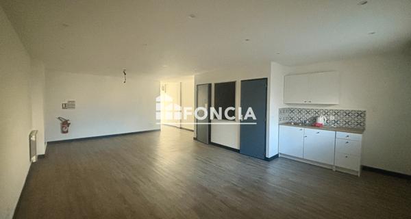 À vendre Local commercial 71 m² - Avignon 84000