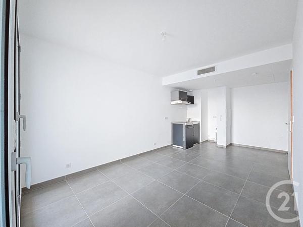 Appartement T2 à vendre  2 pièces - 35,20 m2 MARSEILLE - 13008