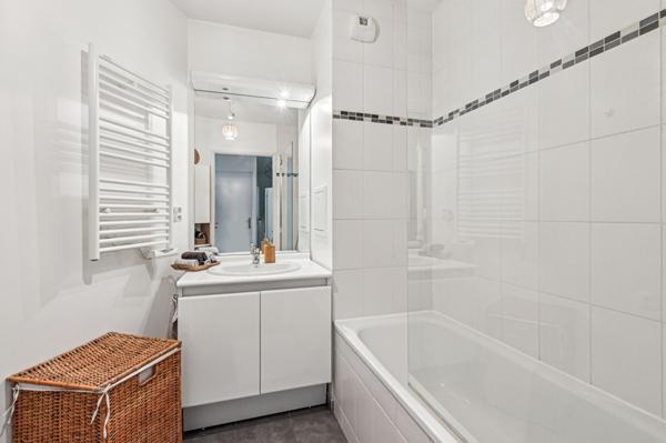 Appartement Puteaux 3 pièce(s) 61 m2