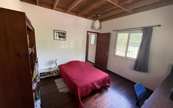 Maison à vendre    3 pièces •  Mana