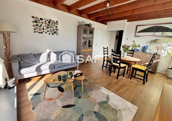 Duplex T4 avec balcon très bien exposé