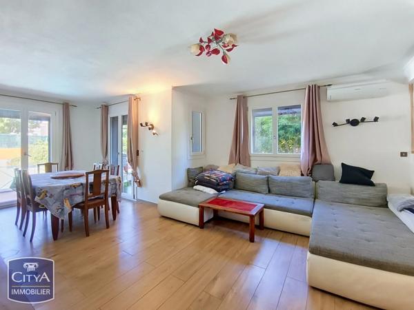 Maison à vendre 7 pièces 162m² Saint-Laurent-de-la-Salanque (66250)