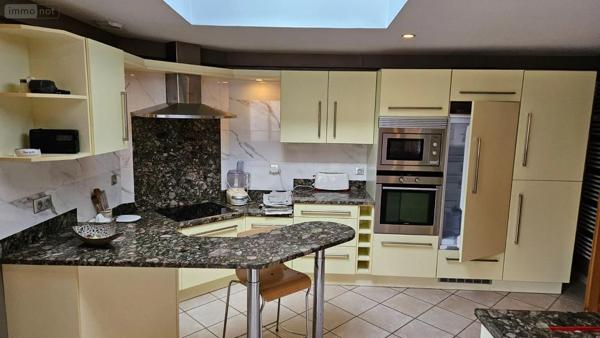 Achat - Maison | Maison de ville La Suze-sur-Sarthe 72210 9 pièces 220 m 2 868 m 2