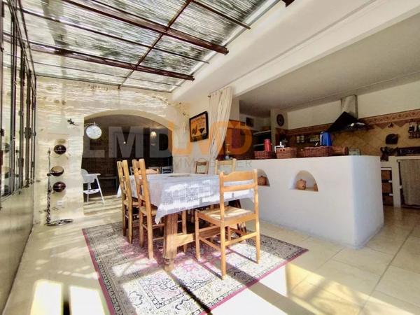 Charme - Atypique - Belle Restauration - Piscine