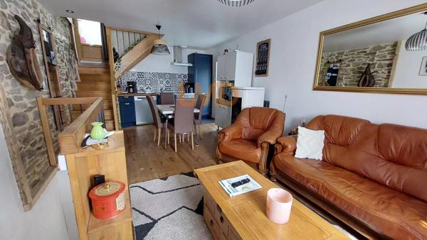 Maison de village en pierre