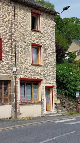 Maison de village en pierre