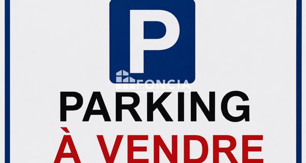 À vendre Parking 12.74 m² - Toulon 83200