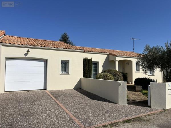 Maison à vendre à Luçon en Vendée (85400), ref : 85088-2320