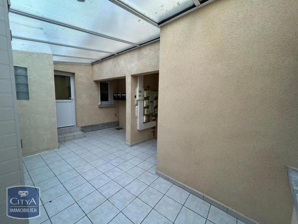 Appartement à louer 1 pièce 20.31m² Saint-Quentin (02100)