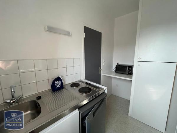 Appartement à louer 1 pièce 20.31m² Saint-Quentin (02100)