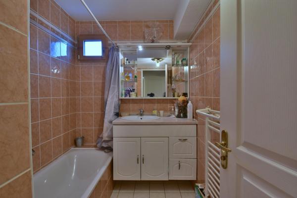 Appartement T4 de 84 m² - Gratte-Ciel