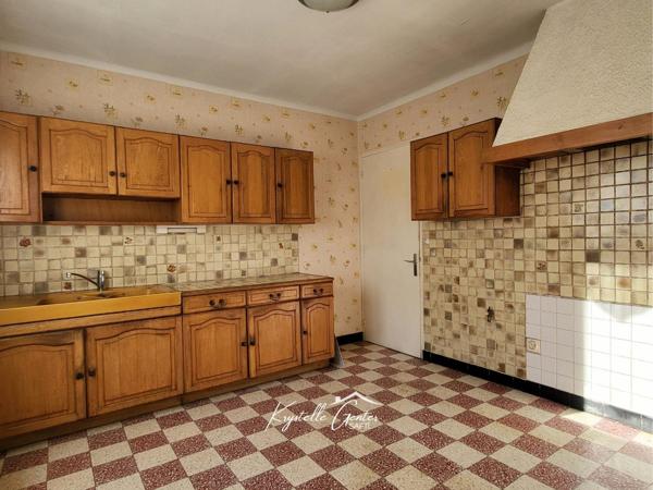 Maison individuelle en impasse avec jardin