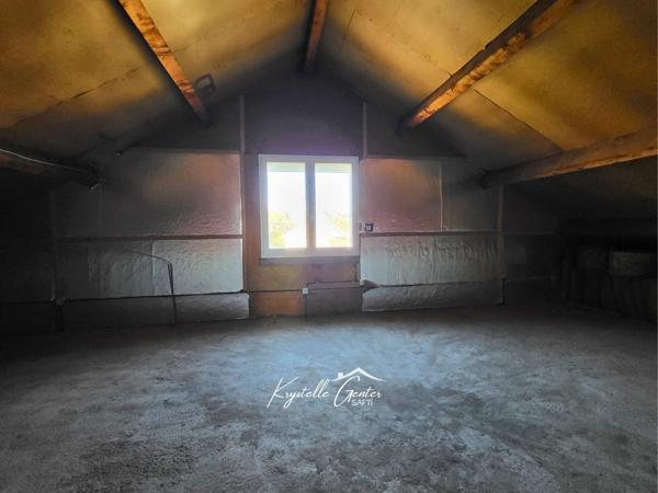 Maison individuelle en impasse avec jardin