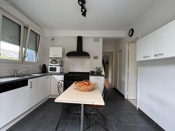 Achat - Maison | Maison individuelle Fougères 35300 8 pièces 160 m 2 547 m 2