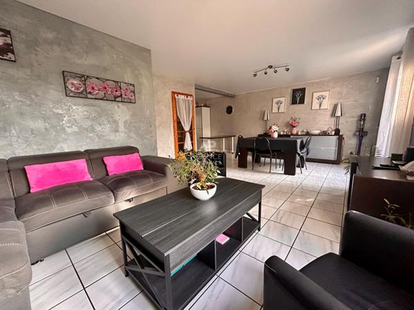 Maison 4 pièces - 3 chambres - 78260 Achères 379 000 € **  - Référence  9283