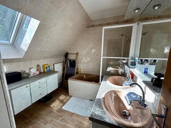 Maison 4 pièces - 3 chambres - 78260 Achères 379 000 € **  - Référence  9283