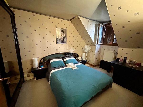Maison 4 pièces - 3 chambres - 78260 Achères 379 000 € **  - Référence  9283