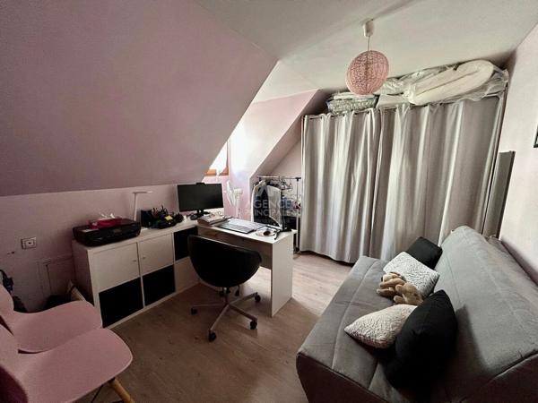 Maison 4 pièces - 3 chambres - 78260 Achères 379 000 € **  - Référence  9283
