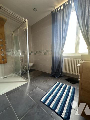 MONTEBOURG (50310), Plein Centre