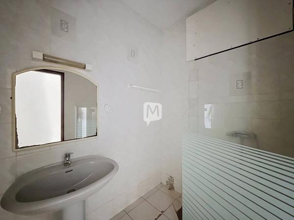 DPT GUYANE, à vendre CAYENNE maison individuelle T4 + appartement T2 de 139 m²