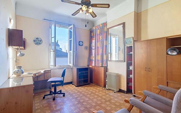 Maison à vendre    7 pièces • 131 m2 Toulon