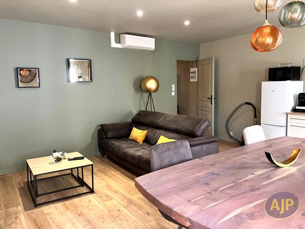 Appartement à louer Libourne : 2 pièces, 50m² avec 1 chambre(s) à 760€ - AJP Immobilier Saint Andre de Cubzac