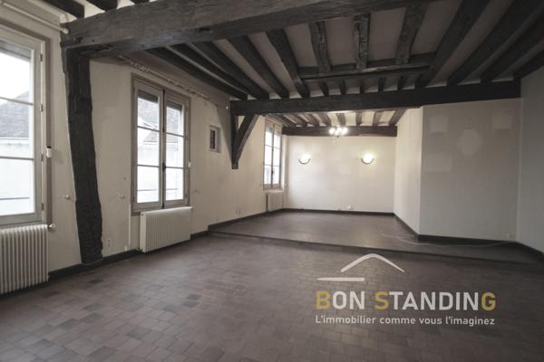 Chartres (28000) Appt T4 de 90 m² avec cave privative (parking en sus)